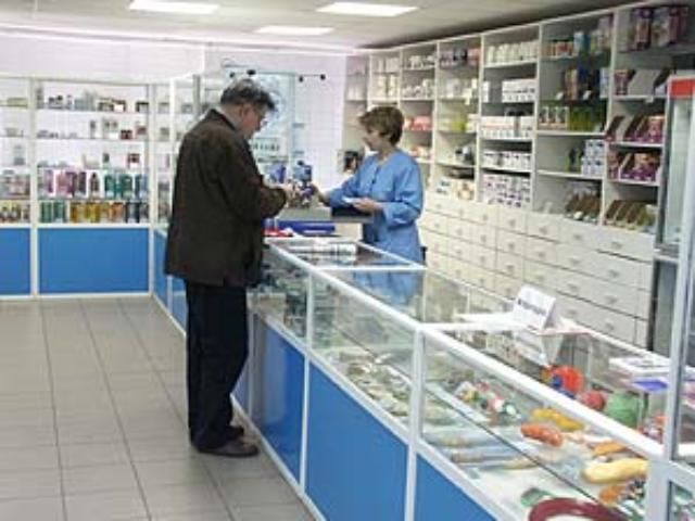 Зі столичних аптек зникли памперси і презервативи Зі столичних аптек зникли памперси і презервативи