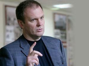 Защита Тимошенко обвинила прокуроров в давлении на свидетеля Защита Тимошенко обвинила прокуроров в давлении на свидетеля