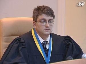 Киреев не позволил Тимошенко допросить Азарова 