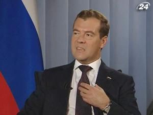 Медведев согласился дать интервью журналистам из Тбилиси 