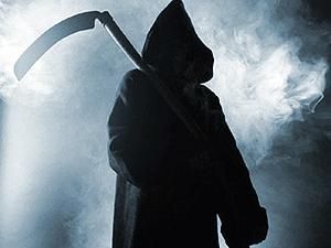 В России "смерть" с шилом ограбила пенсионера В России "смерть" с шилом ограбила пенсионера