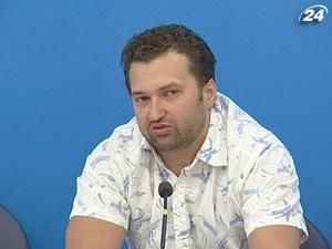 Політологи: Влада здала позиції перед Росією і Європою