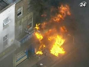 Беспорядки вспыхнули в Ливерпуле, Манчестере и Бристоле