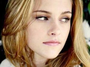 Крістін Стюарт розповіла про завершення кіно-епопеї Крістін Стюарт розповіла про завершення кіно-епопеї