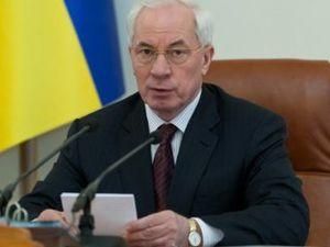 Експерт: Азаров натиснув на "знахабнілий "Газпром" Експерт: Азаров натиснув на "знахабнілий "Газпром"