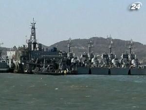 КНДР второй раз за день обстреляла остров Йонпхендо КНДР второй раз за день обстреляла остров Йонпхендо