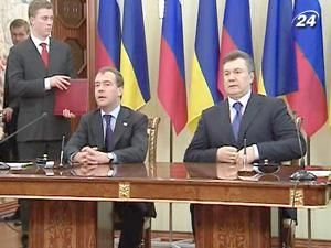 Віктор Янукович зустрівся в Сочі з Дмитром Медведєвим