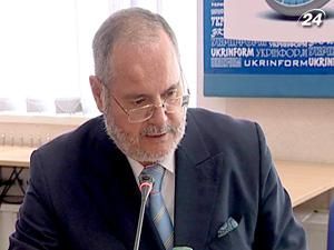 Речник французького МЗС: Франція не відкликає посла з України Речник французького МЗС: Франція не відкликає посла з України