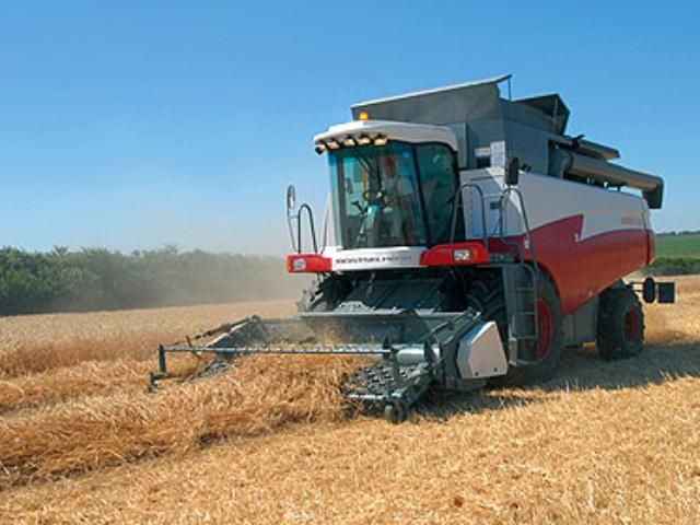 В России снова не хватает топлива В России снова не хватает топлива