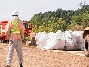 З Коломийщини вивезуть 79 тонн отрутохімікатів 