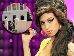 У Лондоні обікрали будинок Емі Вайнхаус У Лондоні обікрали будинок Емі Вайнхаус