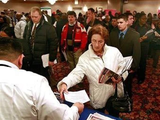 В Чехии придумали новые средства борьбы с нелегальной занятостью В Чехии придумали новые средства борьбы с нелегальной занятостью