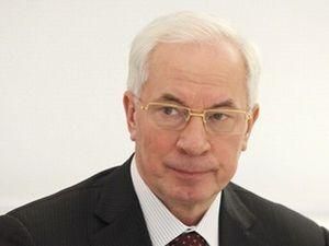 Азаров: Коли є вільна хвилина, читаю книги Азаров: Коли є вільна хвилина, читаю книги