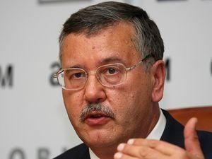 Гриценко: Киян позбавили права обирати свого міського голову Гриценко: Киян позбавили права обирати свого міського голову