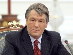 Чечетов: "Оранжевая свора" должна целовать Ющенко ноги
