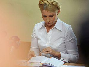 Биоэнергетик: Тимошенко не посадят, она изменит семейное положение и уедет из Украины