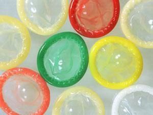 Правительство освободило презервативы от НДС