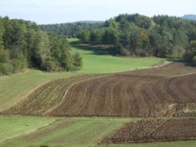 Украинскую пашню переоценят Украинскую пашню переоценят