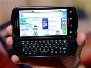 Google купит мобильное подразделение Motorola