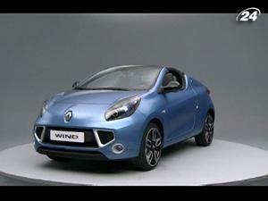 Французский автопроизводитель выпустил компактный родстер Французский автопроизводитель выпустил компактный родстер