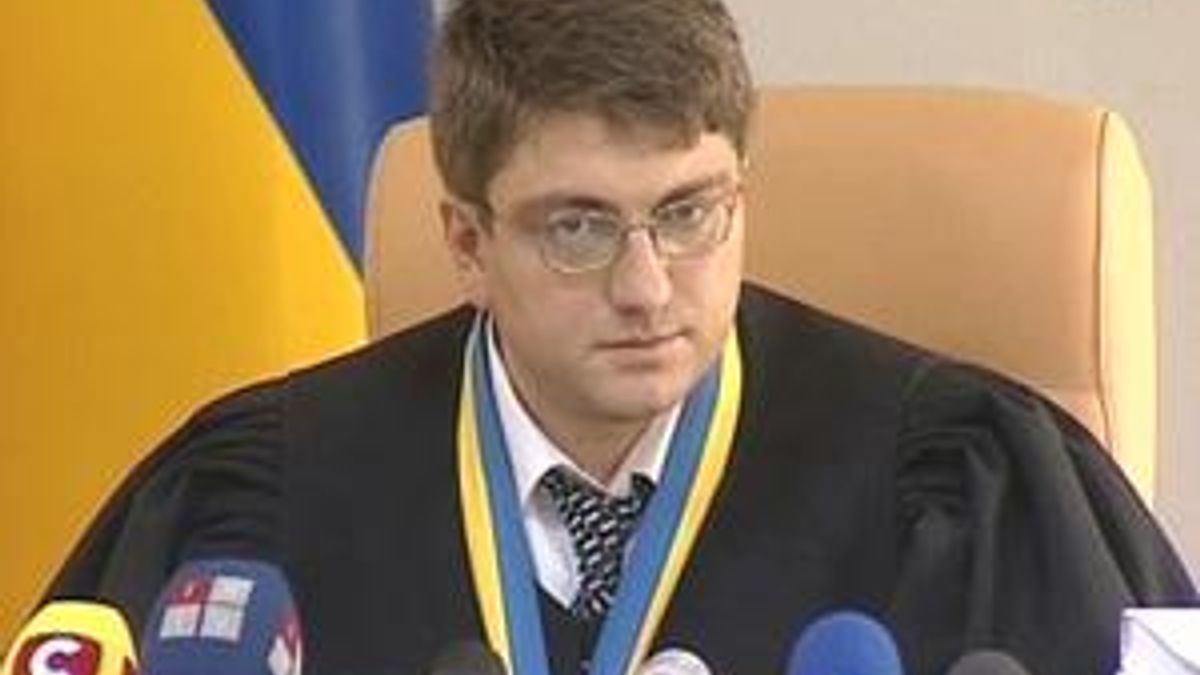 Печерский суд продолжит допрашивать свидетелей по делу Тимошенко Печерский суд продолжит допрашивать свидетелей по делу Тимошенко
