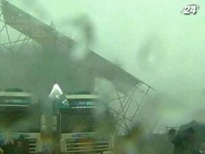 На музичному фестивалі у Бельгії завалилися дві сцени На музичному фестивалі у Бельгії завалилися дві сцени