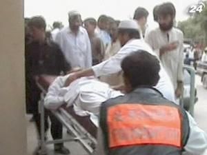 У Пакистані жертвами вибуху в мечеті стали близько 50 осіб
