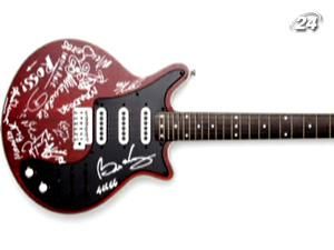 У Лондоні відбудеться аукціон присвячений Фредді Мерк'юрі У Лондоні відбудеться аукціон присвячений Фредді Мерк'юрі