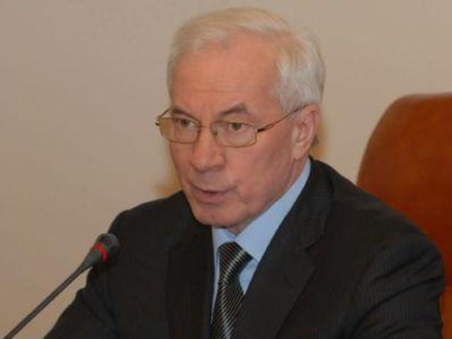 Азаров: "Укрнафта" должна немедленно стабилизировать ситуацию 