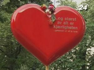 Норвежцы в Осло почтили память жертв терактов - 21 августа 2011 - Телеканал новин 24