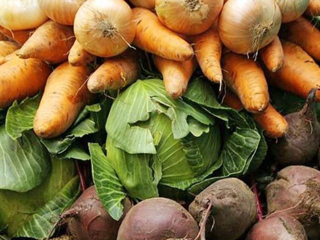 Борщевой набор в Украине подешевел на треть Борщевой набор в Украине подешевел на треть