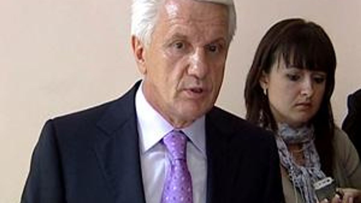 Литвин: Мова йде не про злиття з Партією регіонів, а про об'єднання Литвин: Мова йде не про злиття з Партією регіонів, а про об'єднання