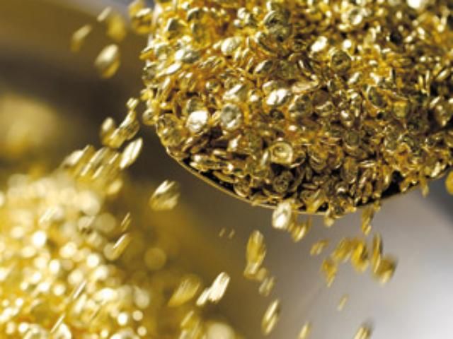 Цена унции золота приближается к 1900 дол. Цена унции золота приближается к 1900 дол.