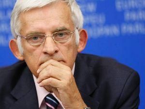 Бузек: Ситуация с Тимошенко напрягает отношения между Киевом и Брюсселем Бузек: Ситуация с Тимошенко напрягает отношения между Киевом и Брюсселем