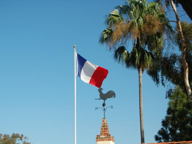 Богатые французы хотят платить больше налогов