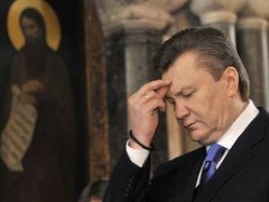 Президент, премьер и спикер побывали в Лавре Президент, премьер и спикер побывали в Лавре