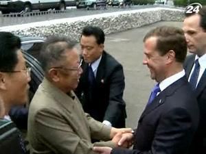 Медведев встретился с лидером КНДР Ким Чен Иром