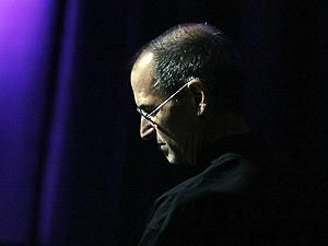 Стів Джобс пішов з поста глави Apple