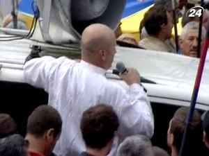 МВС передало до Генпрокуратури матеріали про бійку на День Незалежності МВС передало до Генпрокуратури матеріали про бійку на День Незалежності