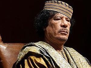 СМИ: Вчера повстанцы почти схватили Каддафи