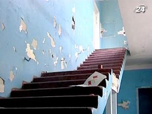 Вітчизняні заклади середньої освіти закінчують ремонт власними силами Вітчизняні заклади середньої освіти закінчують ремонт власними силами