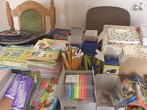 Підприємці допомагають багатодітним перед 1 вересня Підприємці допомагають багатодітним перед 1 вересня