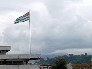 В Абхазії почались президентські вибори В Абхазії почались президентські вибори