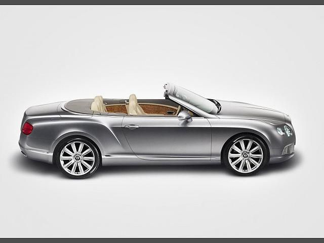 Bentley представила друге покоління Continental GTC