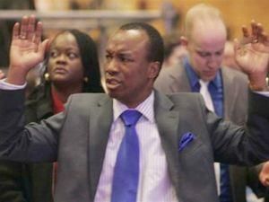 СМИ: Аделаджа окончил университет с красным дипломом и знает русский СМИ: Аделаджа окончил университет с красным дипломом и знает русский