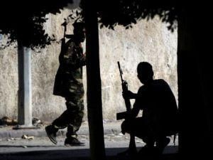 По бункеру Каддафи прогремели авиаудары британской авиации По бункеру Каддафи прогремели авиаудары британской авиации