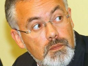 Табачник получил задание искоренить коррупцию в школах 