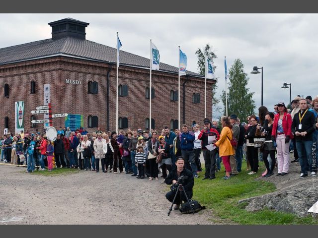 В Финляндии прошел чемпионат по метанию мобильных телефонов В Финляндии прошел чемпионат по метанию мобильных телефонов