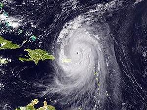 Через ураган "Айрін" у США евакуйовують людей