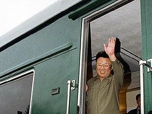 Ким Чен Ир вернулся на родину